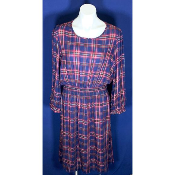 Velvet by Graham & Spencer Dresses & Skirts - Velvet by Graham & Spencer Isabella Plaid Dress
